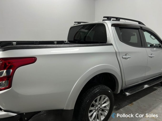 2025 Mitsubishi L200