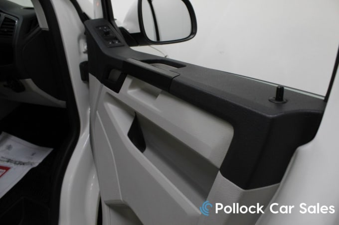 2025 Volkswagen Transporter