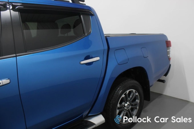 2025 Mitsubishi L200