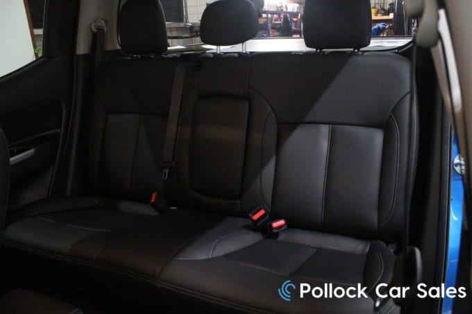 2025 Mitsubishi L200