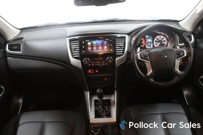 2025 Mitsubishi L200