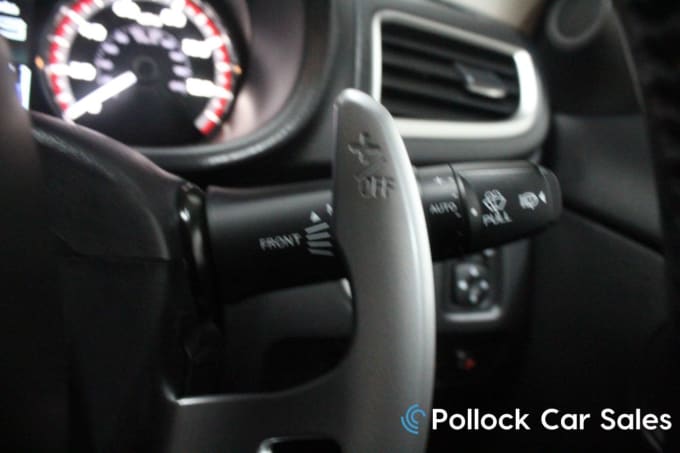 2025 Mitsubishi L200