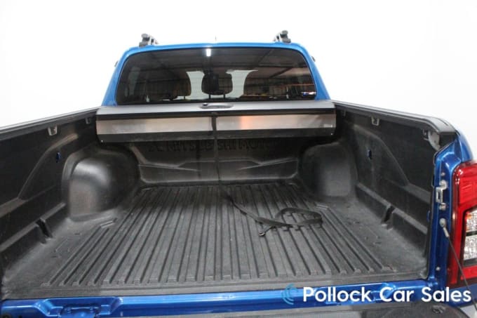 2025 Mitsubishi L200