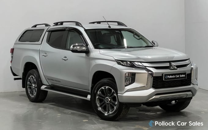 2025 Mitsubishi L200