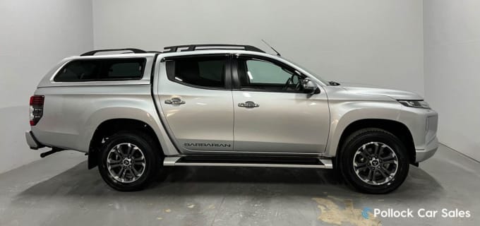 2025 Mitsubishi L200