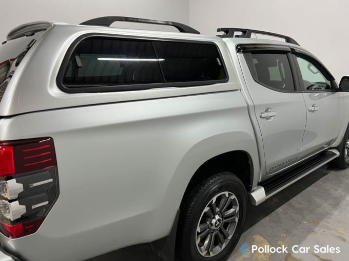 2025 Mitsubishi L200