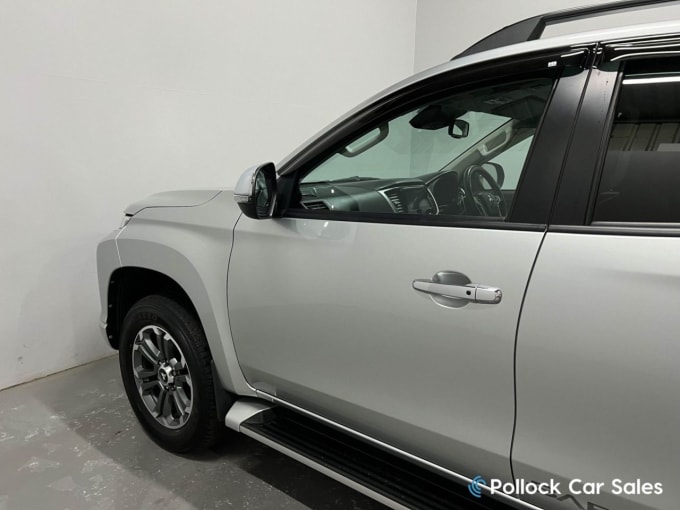 2025 Mitsubishi L200