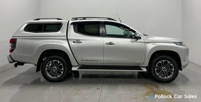 2025 Mitsubishi L200