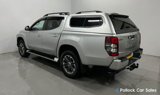 2025 Mitsubishi L200