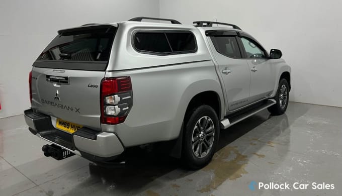 2025 Mitsubishi L200