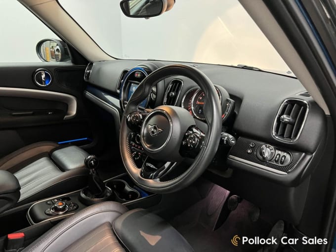 2025 Mini Countryman