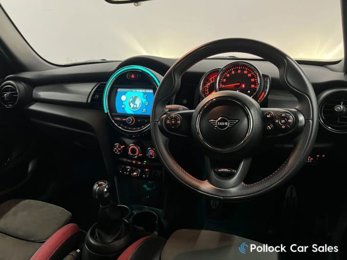 2025 Mini Hatch