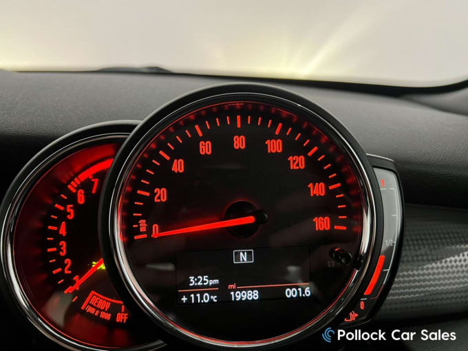 2025 Mini Hatch