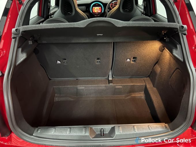 2025 Mini Hatch