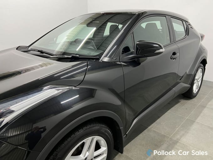 2025 Toyota C-hr