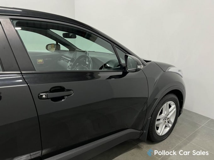 2025 Toyota C-hr