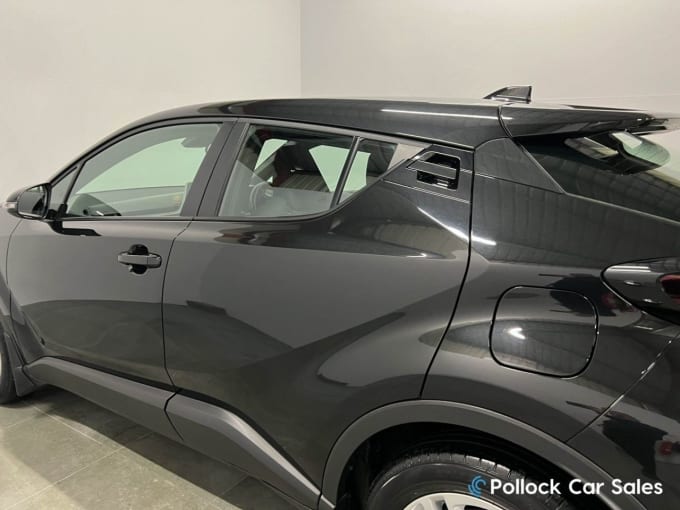 2025 Toyota C-hr