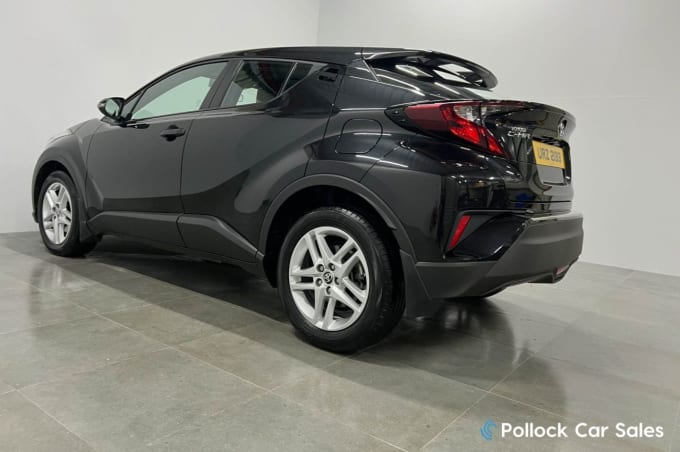 2025 Toyota C-hr