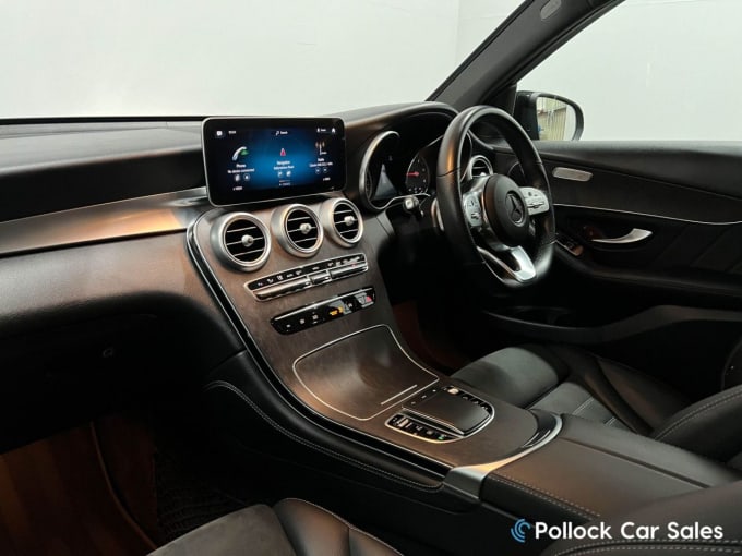 2025 Mercedes-benz Glc