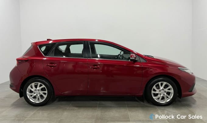 2025 Toyota Auris