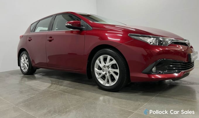 2025 Toyota Auris