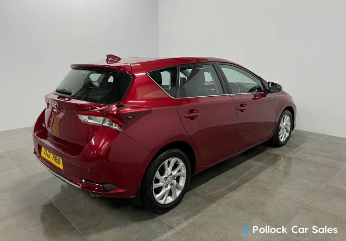 2025 Toyota Auris