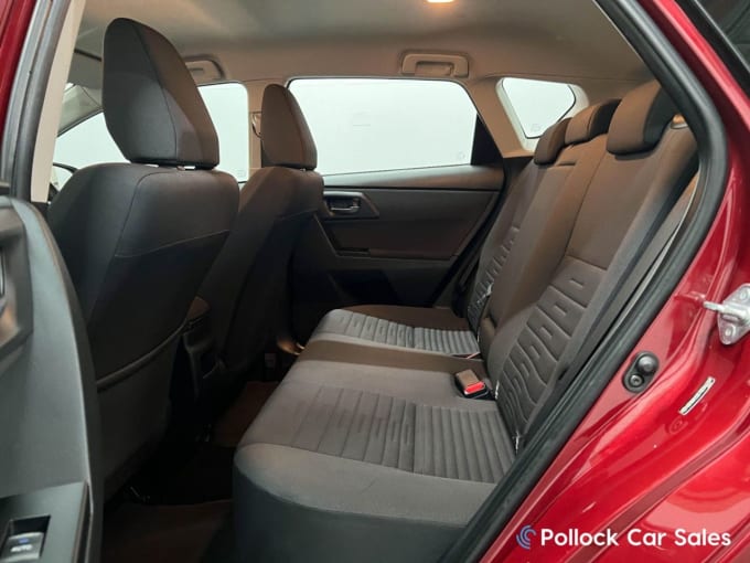 2025 Toyota Auris