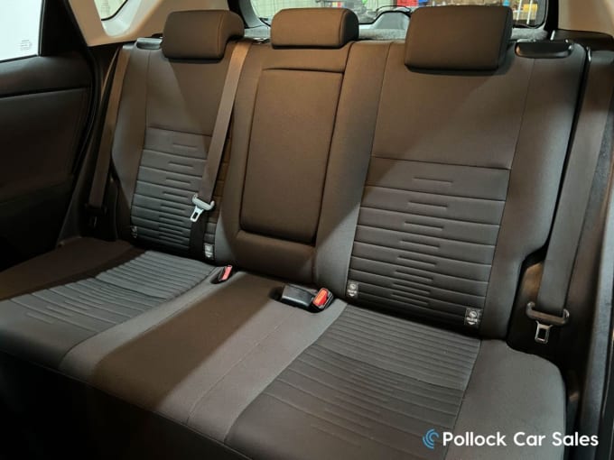 2025 Toyota Auris