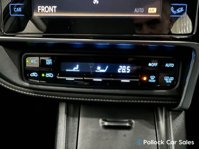 2025 Toyota Auris
