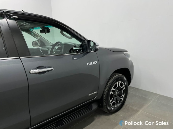 2025 Toyota Hi-lux