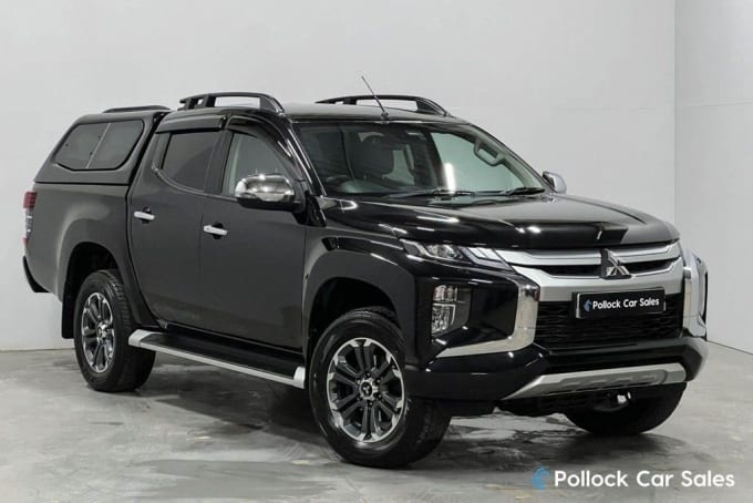2025 Mitsubishi L200