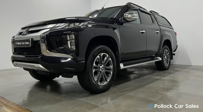 2025 Mitsubishi L200