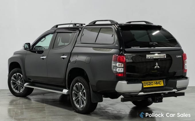 2025 Mitsubishi L200