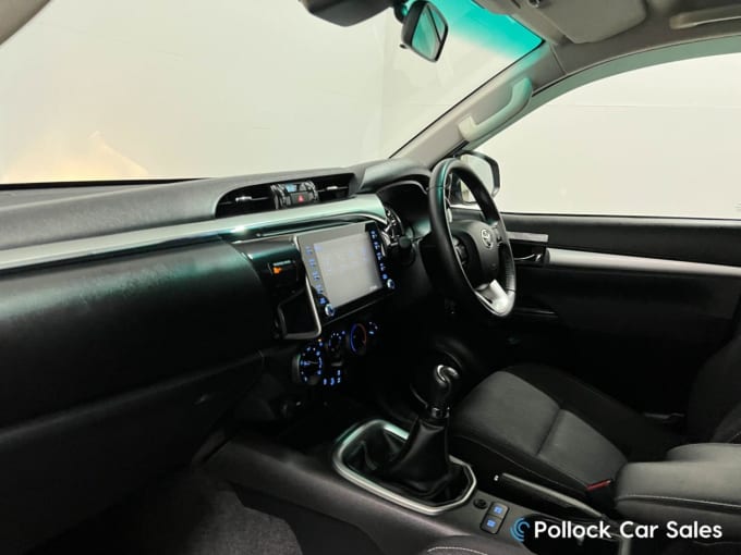 2025 Toyota Hi-lux