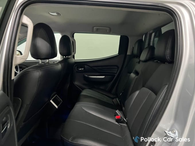 2025 Mitsubishi L200