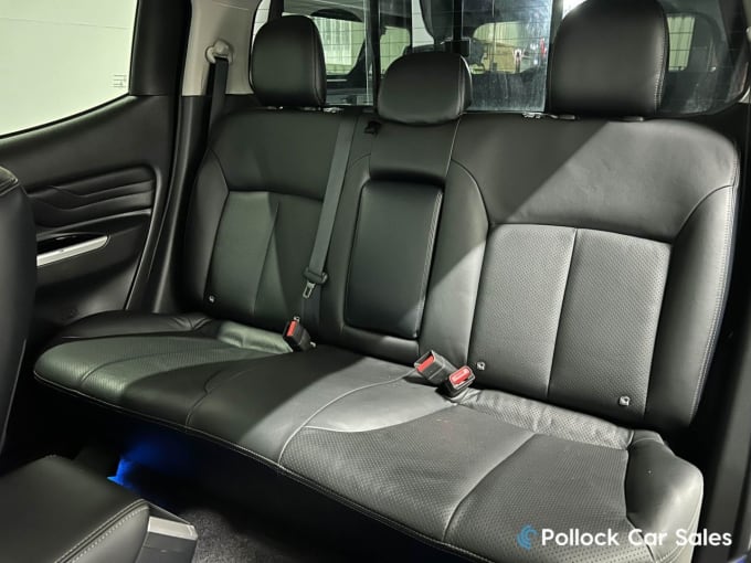 2025 Mitsubishi L200