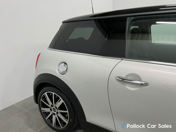 2025 Mini Hatch