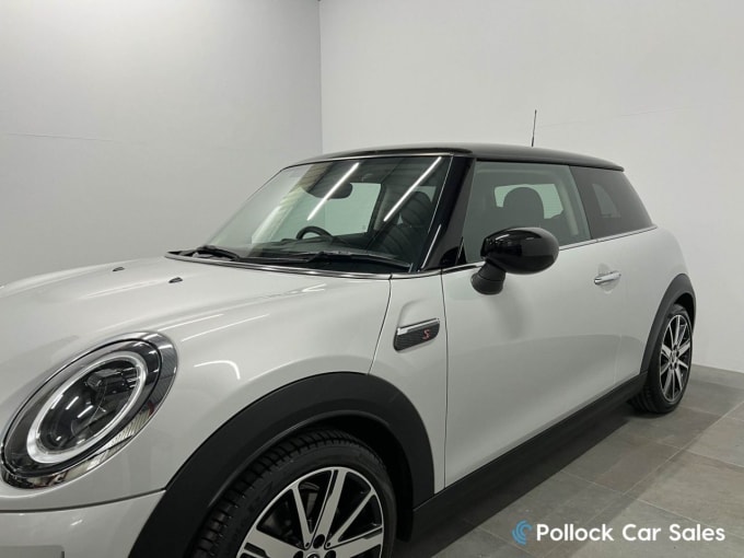 2025 Mini Hatch