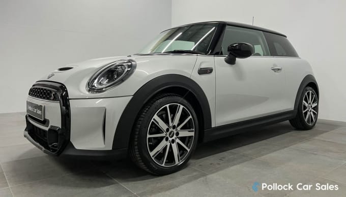 2025 Mini Hatch