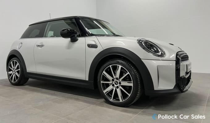 2025 Mini Hatch