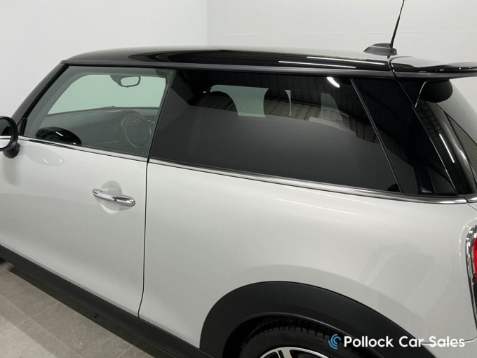 2025 Mini Hatch