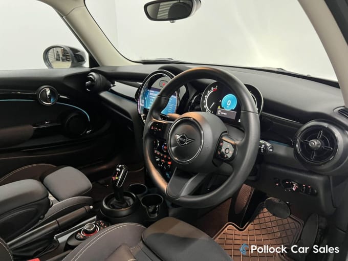 2025 Mini Hatch