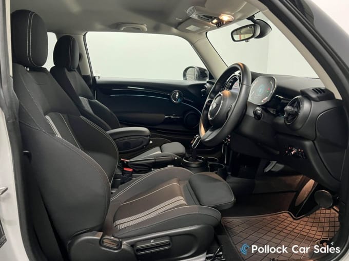 2025 Mini Hatch
