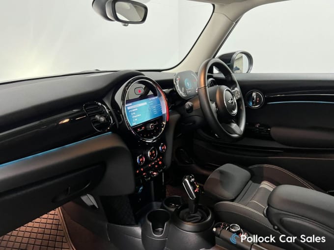 2025 Mini Hatch