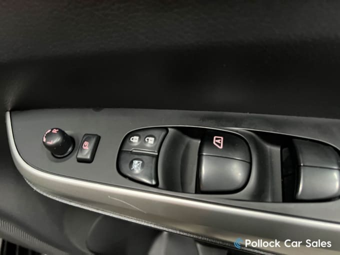 2025 Nissan Navara