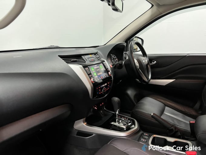 2025 Nissan Navara