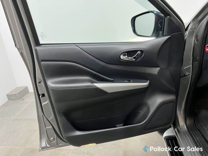 2025 Nissan Navara