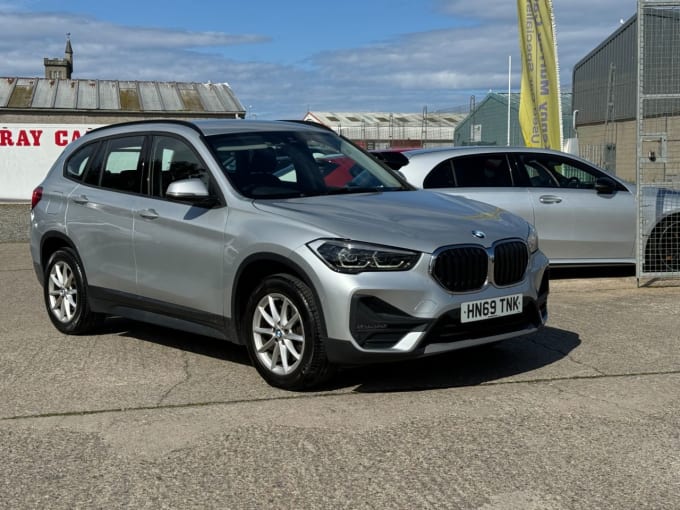 2025 BMW X1