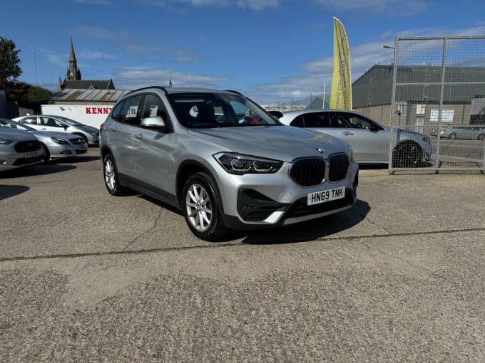 2025 BMW X1