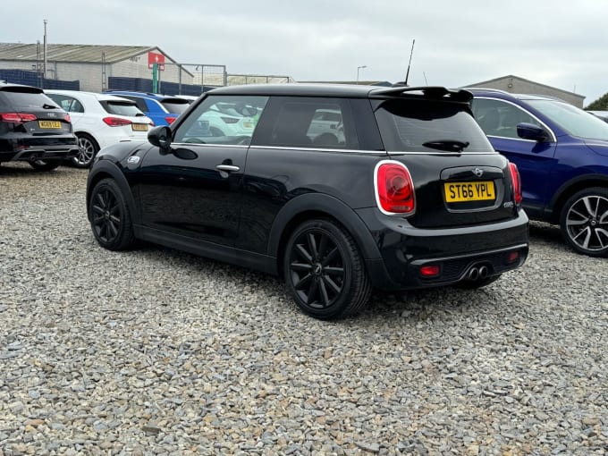 2024 Mini Hatch Cooper